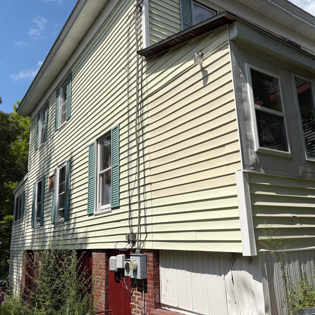 Photo of 9 Trestle Road, Rochester, NH 03868 (MLS # 5103986)