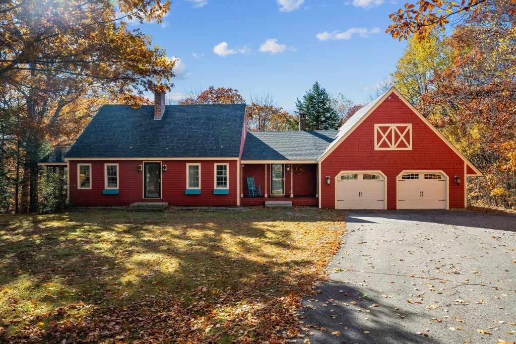 Photo of 5 Forest Ledge Road, Bartlett, NH 03838 (MLS # 5115631)
