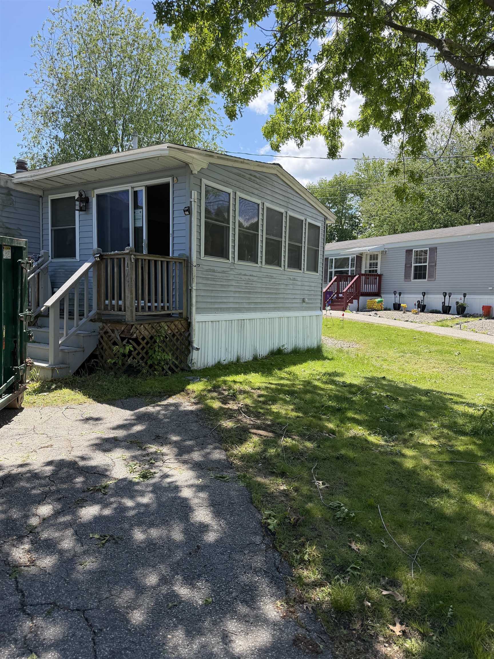 17 Wayland Circle