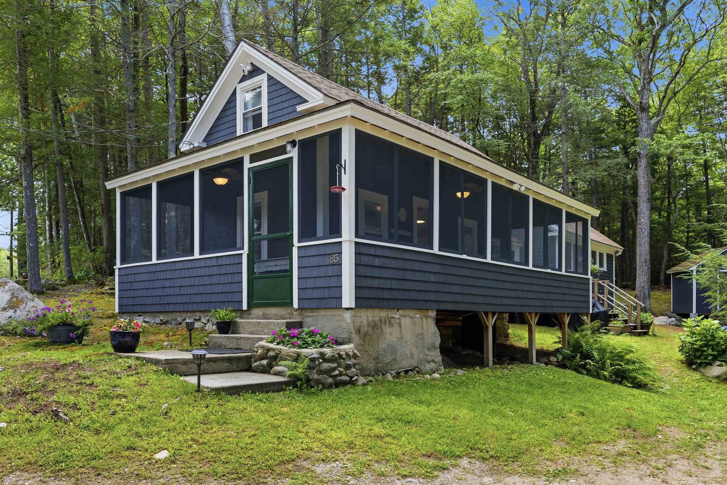 85 Rollins Road