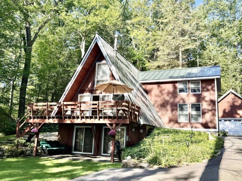 Photo of 71 North Shore Road, Chesterfield, NH 03462 (MLS # 5108809)