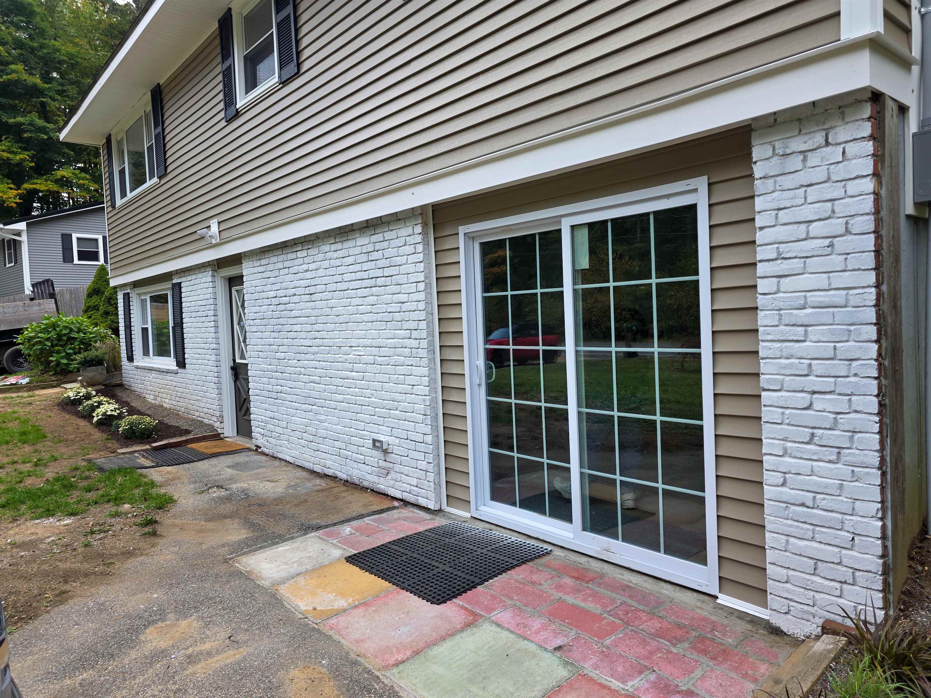 17 Bear Hill Road