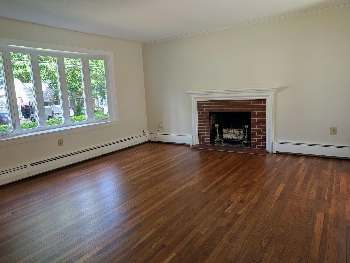 354 Amesbury Road