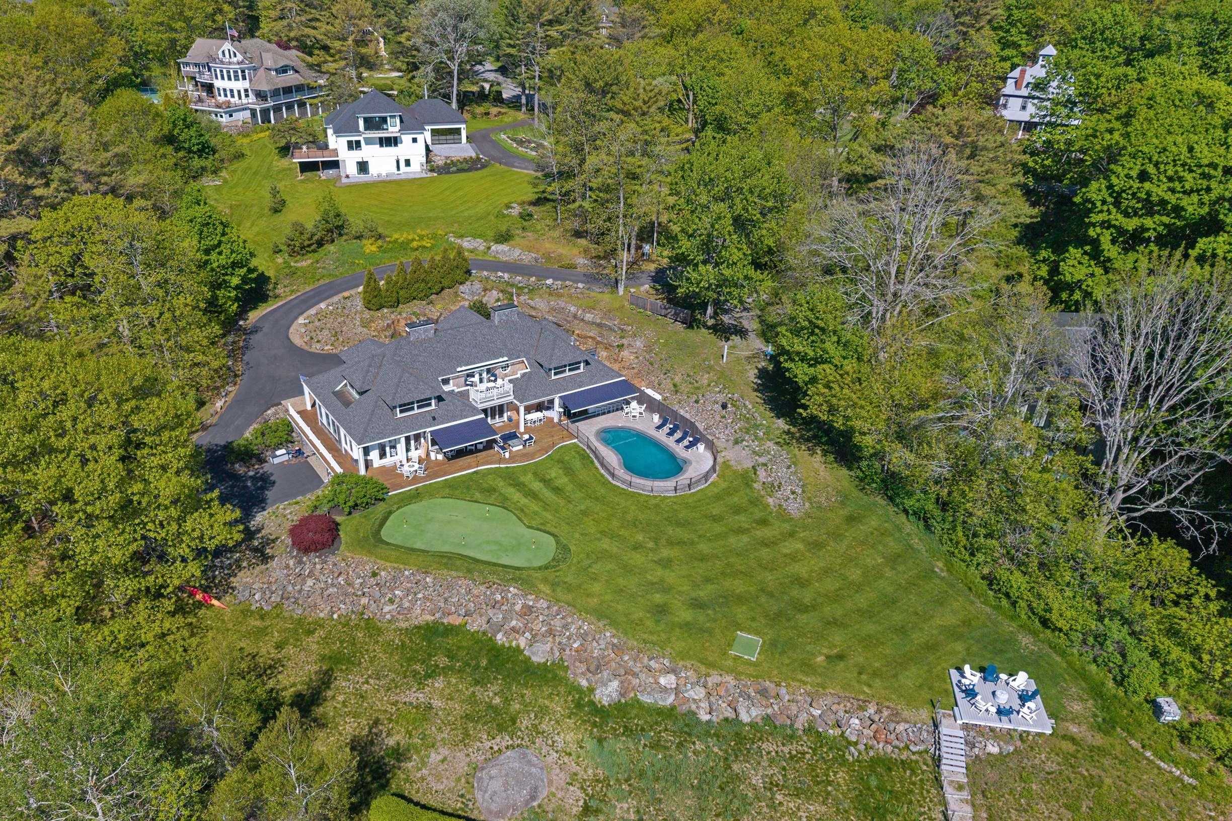 1 Cove Road