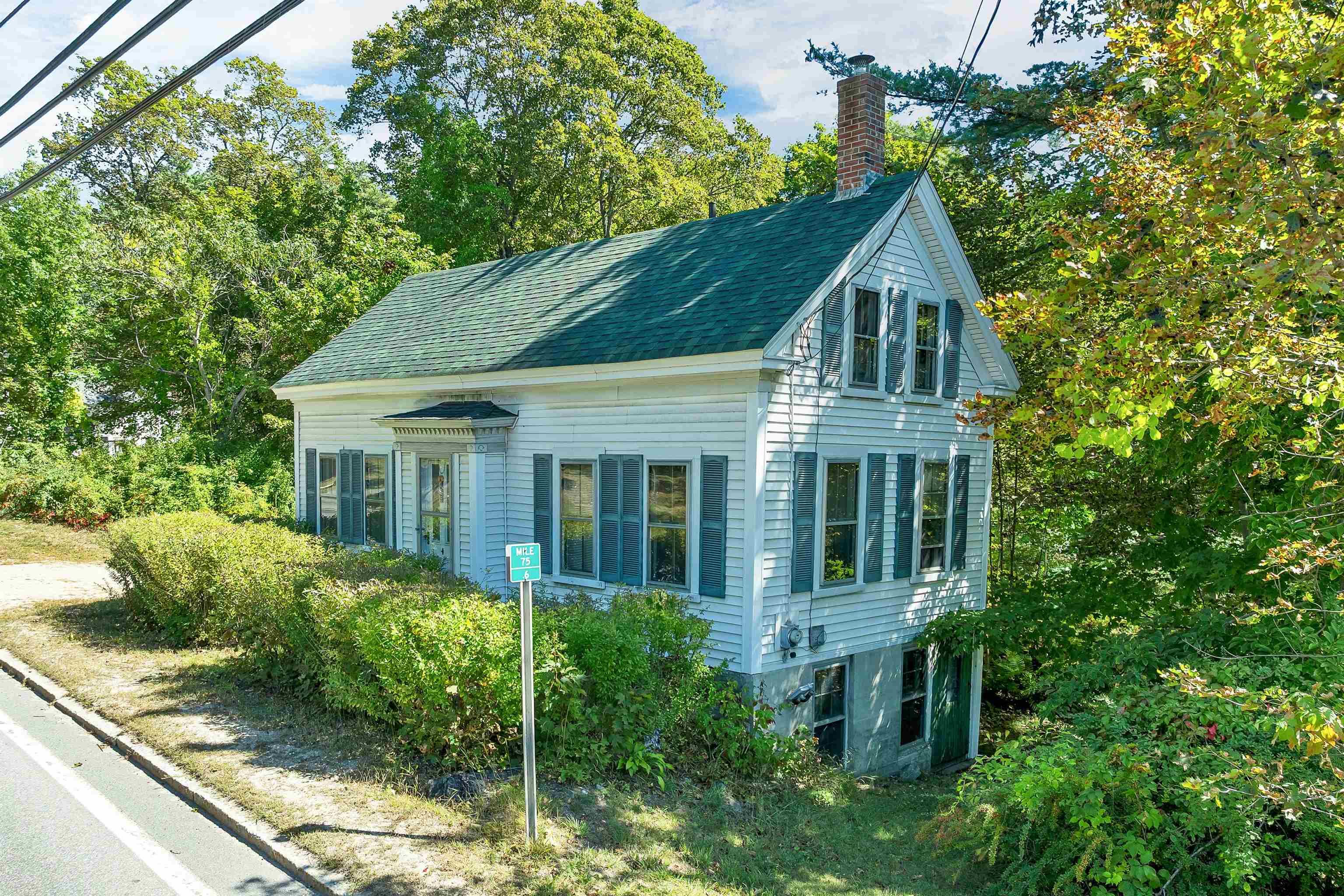 125-127 Center Street