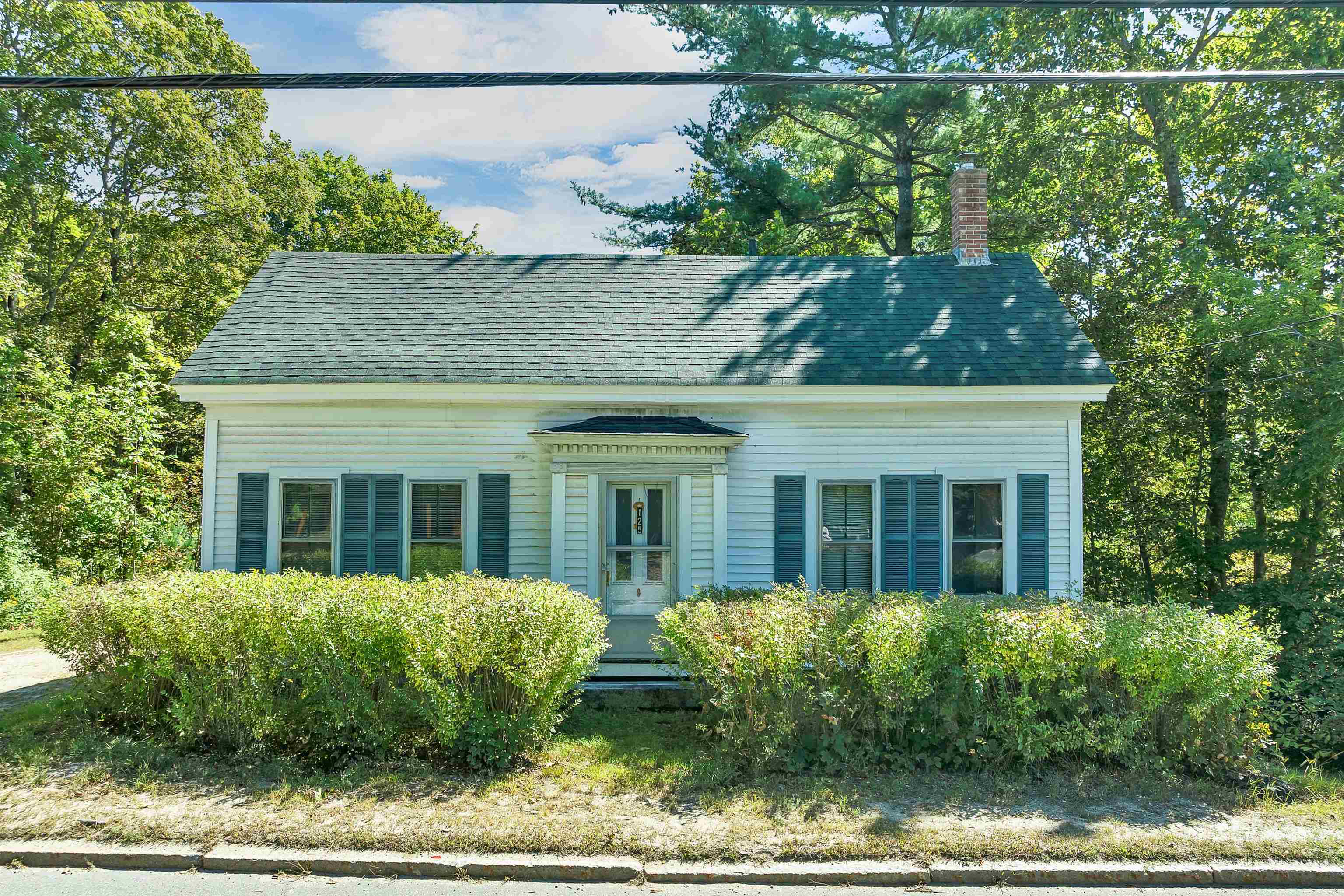 125-127 Center Street