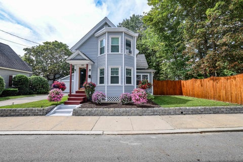 Photo of 61 Harbor Avenue, Nashua, NH 03060 (MLS # 5107852)