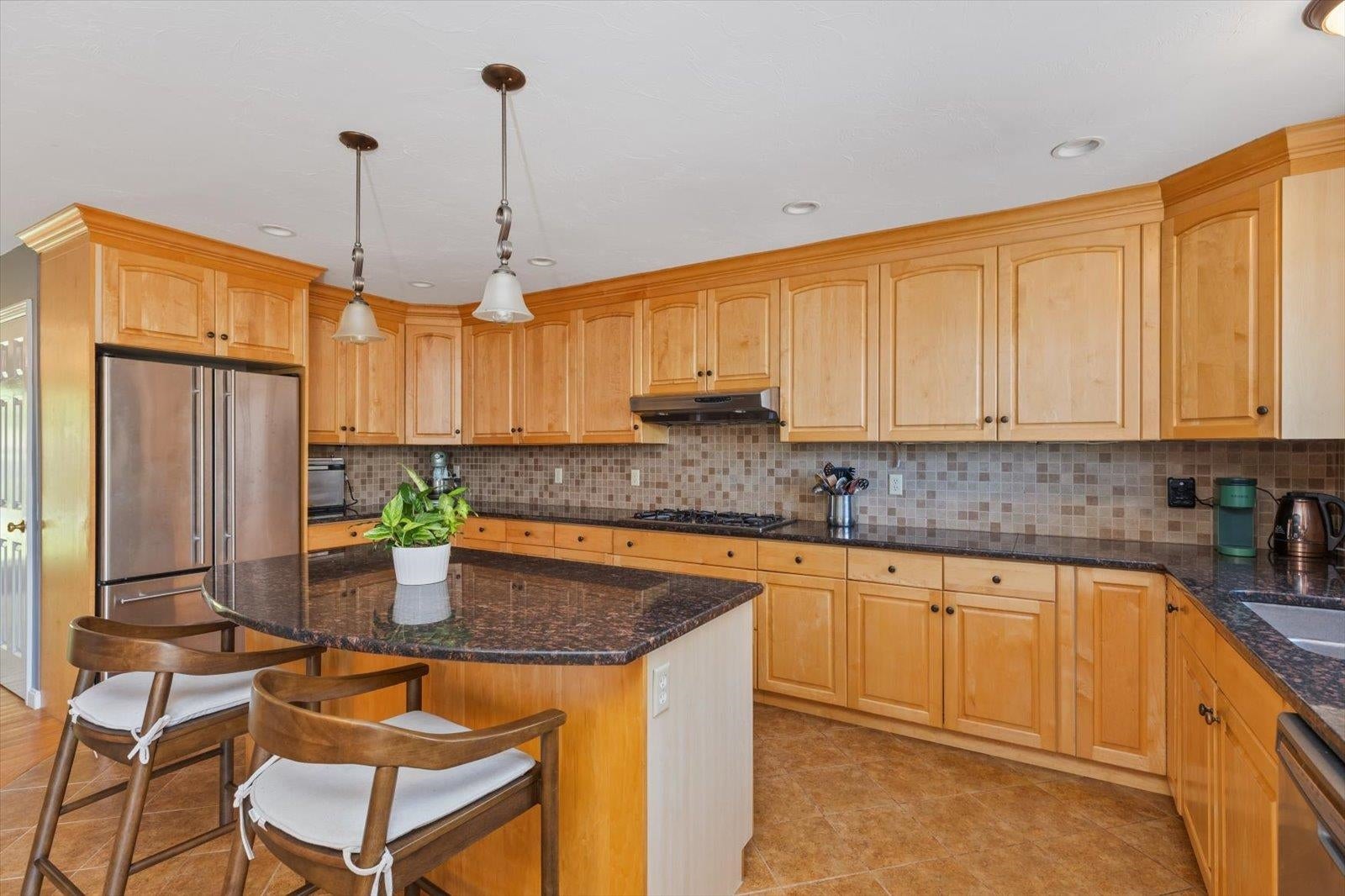 73 Forest Road