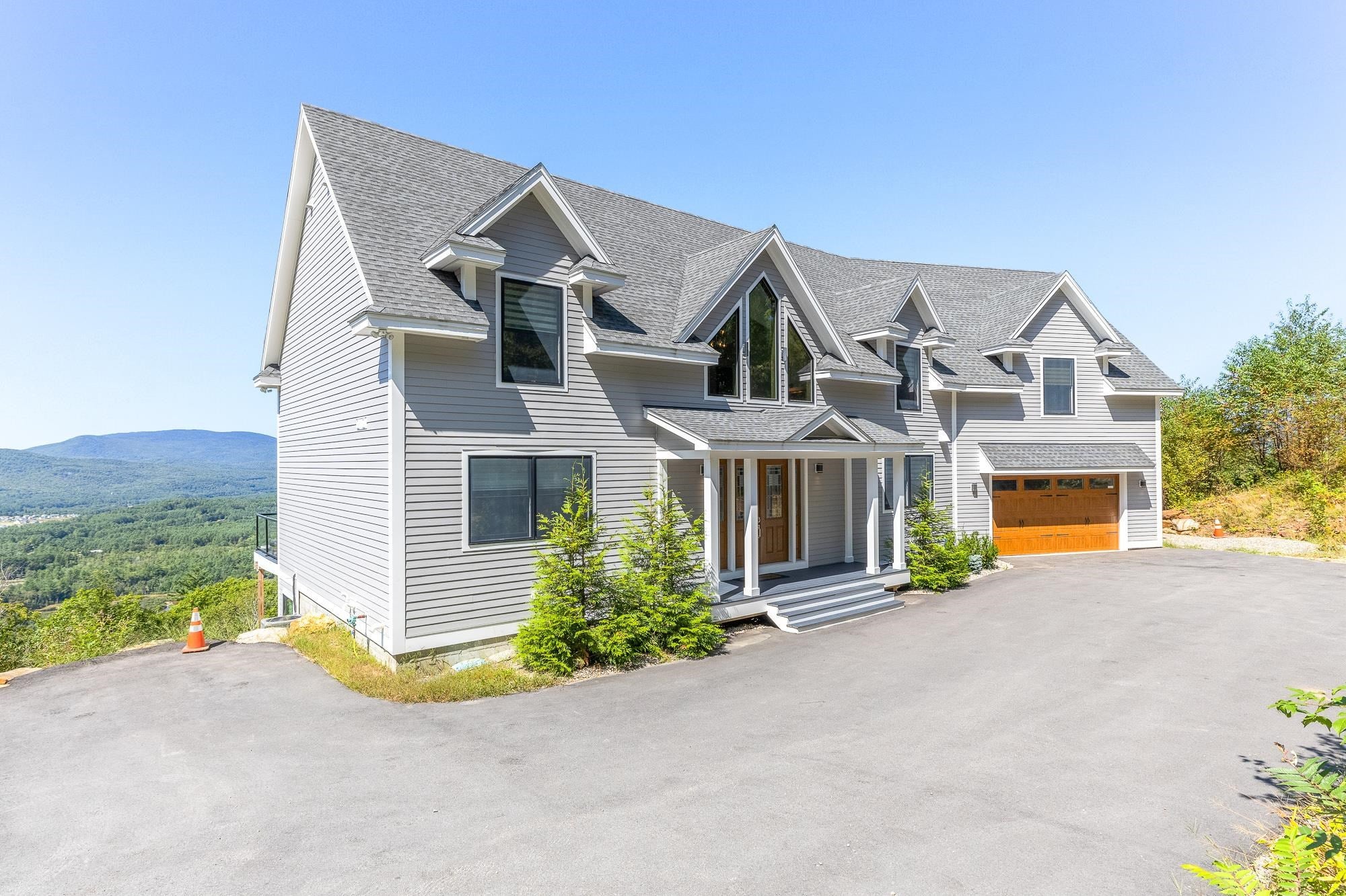 133 Mclaren Drive