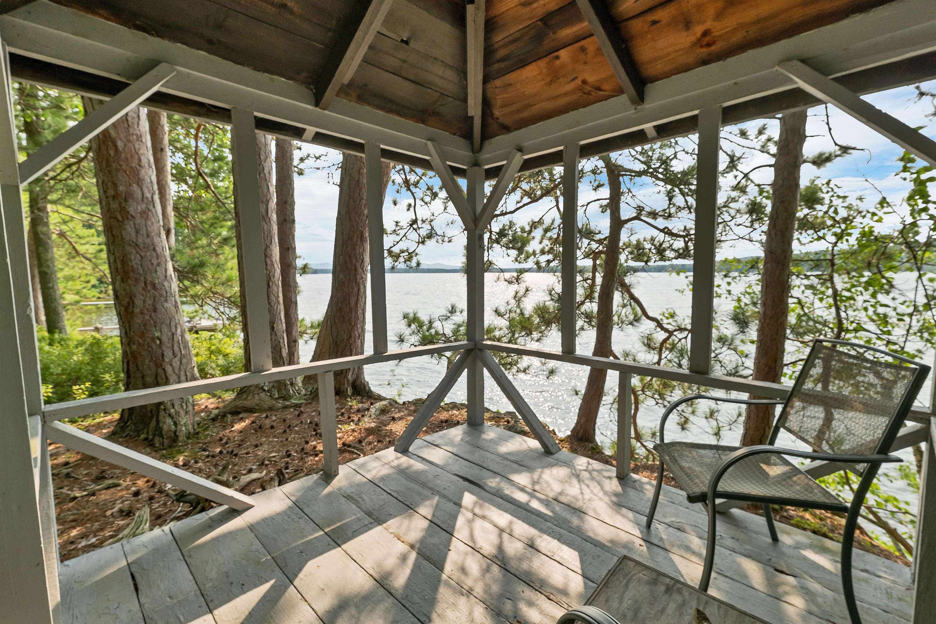 11 Triggs Island