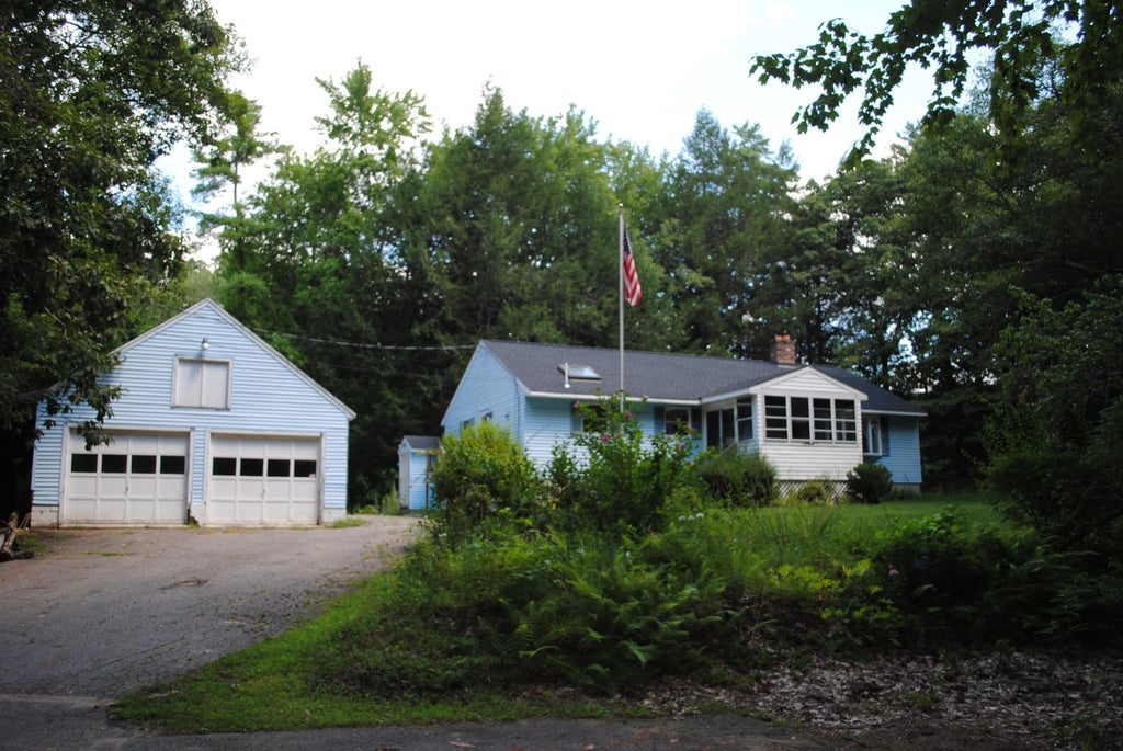 Photo of 119 Old Rochester Road, Somersworth, NH 03878 (MLS # 5094819)