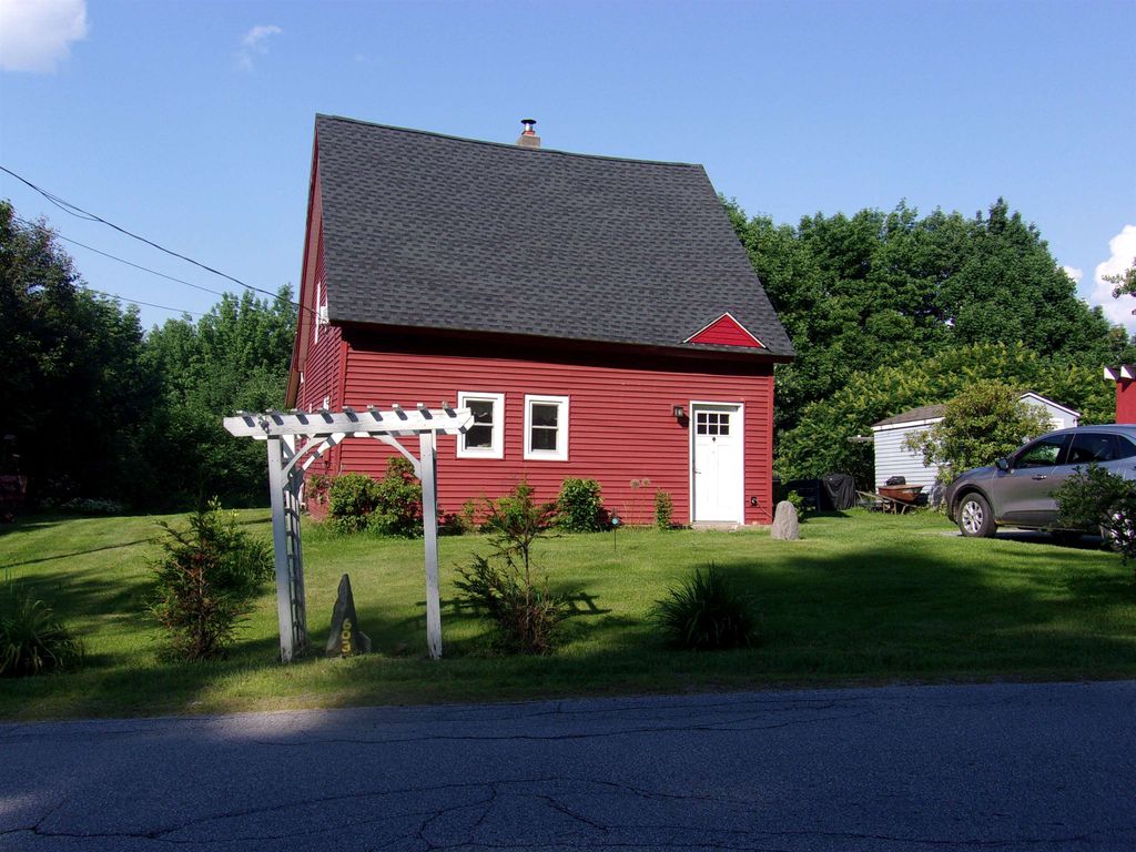 Photo of 421 Bradley Hill Road, Benton, NH 03785 (MLS # 5097322)