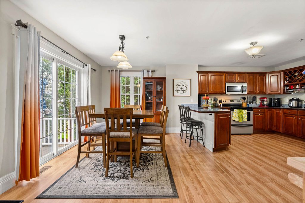 Photo of 10 Bigos Court, Rochester, NH 03867 (MLS # 5101091)