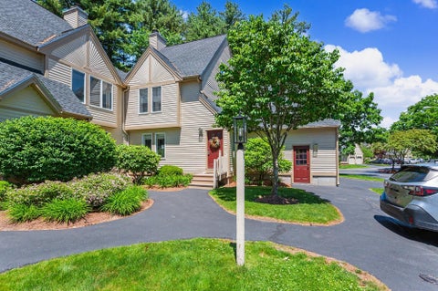 Photo of 3 Salisbury Road, Nashua, NH 03064 (MLS # 5095157)