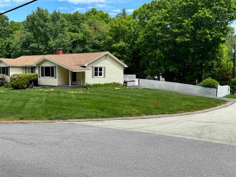 Photo of 28 Burns Hill Road #B, Hudson, NH 03051 (MLS # 5094015)