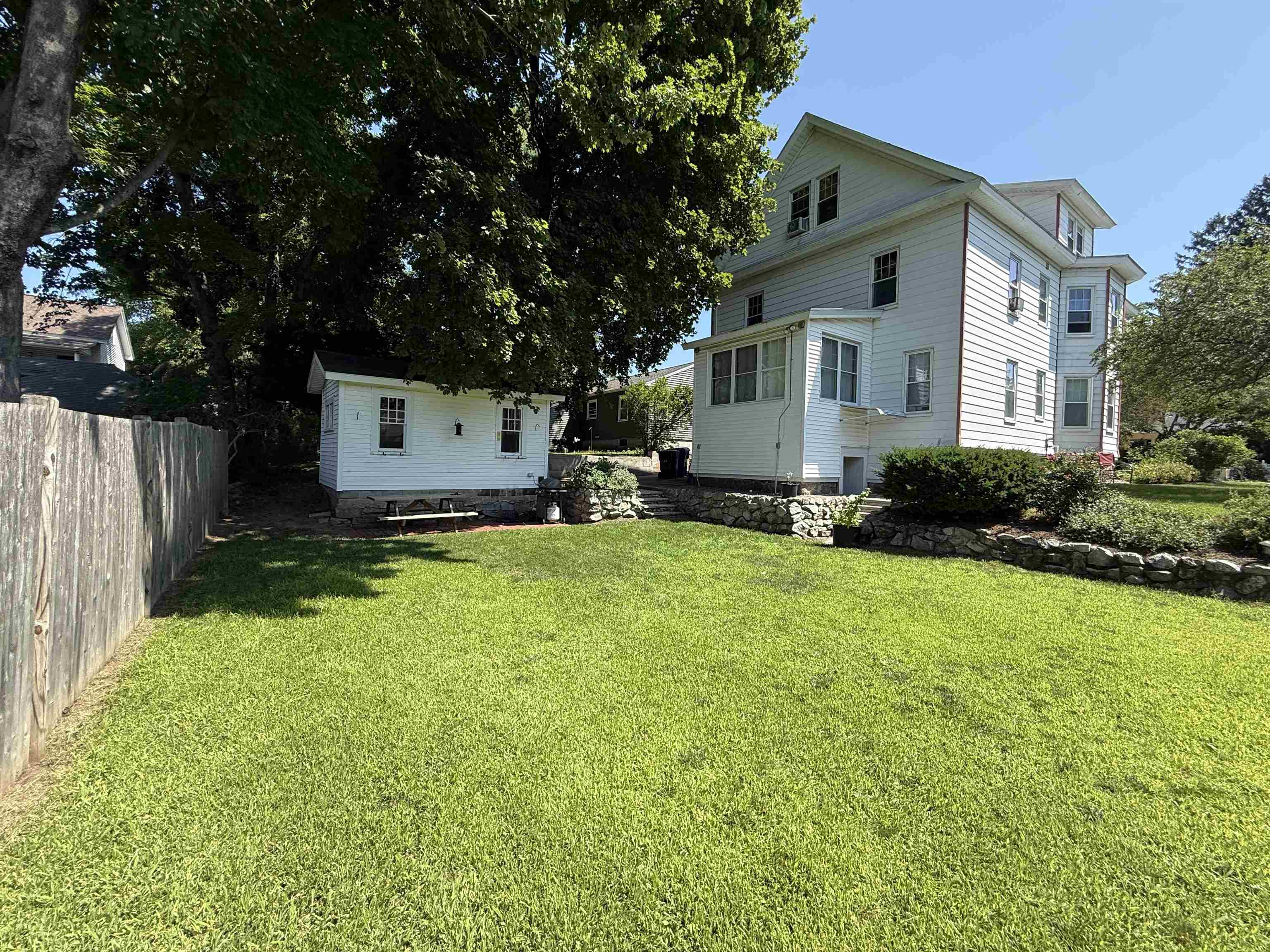 190 Ray Street