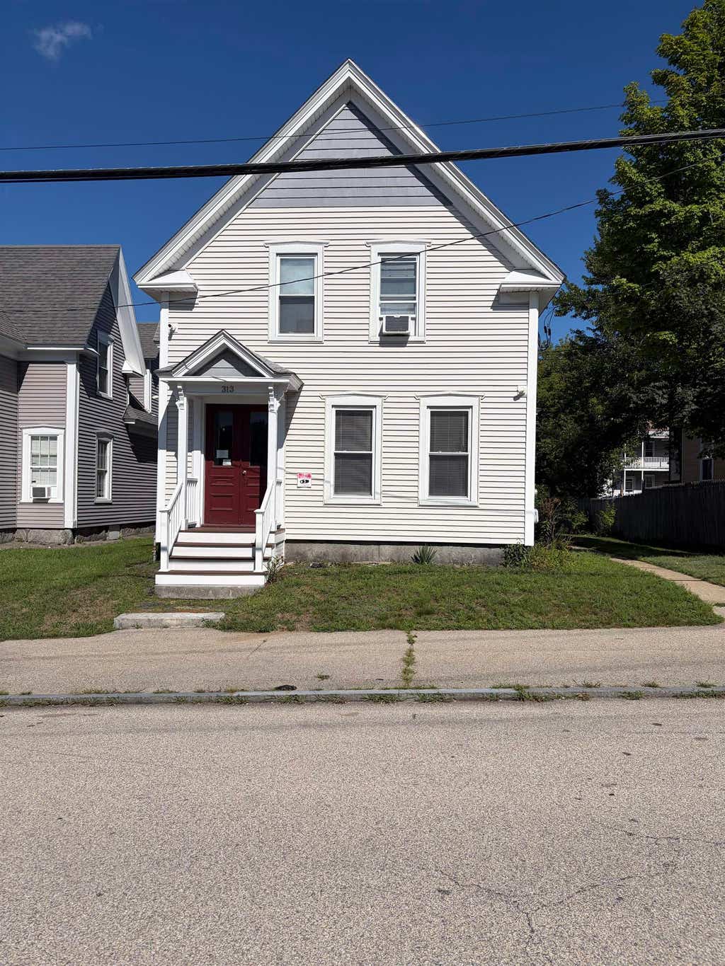 Photo of 313 Jewett Street #1, Manchester, NH 03103 (MLS # 5104521)
