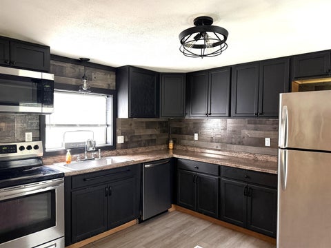 MLS: 5090676