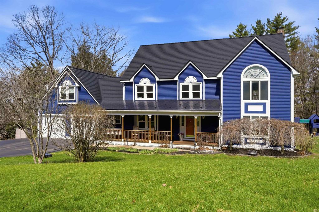 Photo of 67 Forest Street, Londonderry, NH 03053 (MLS # 5083967)