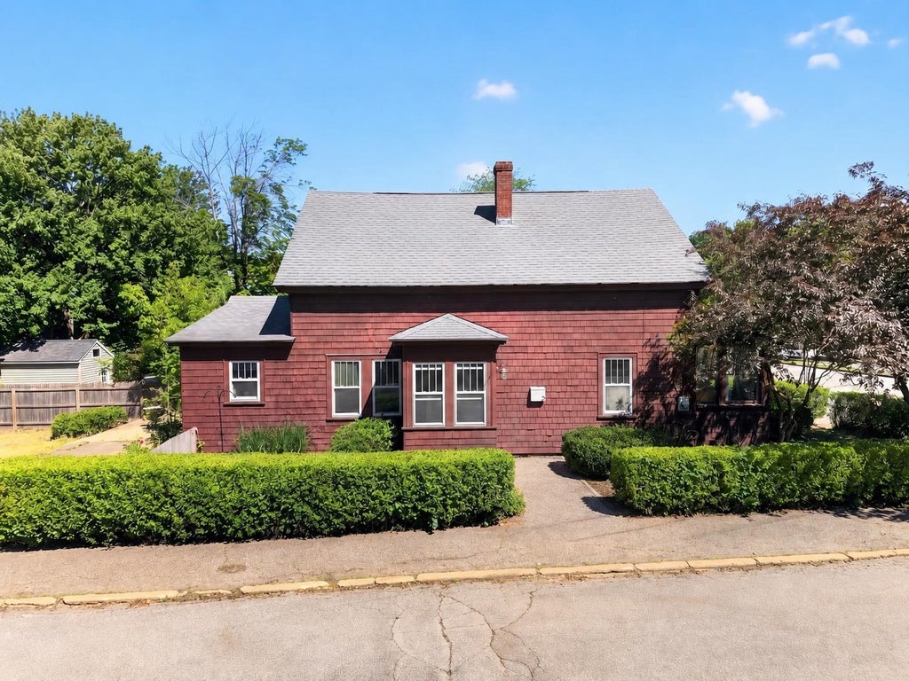 Photo of 3 Depot Street, Somersworth, NH 03878 (MLS # 5094017)
