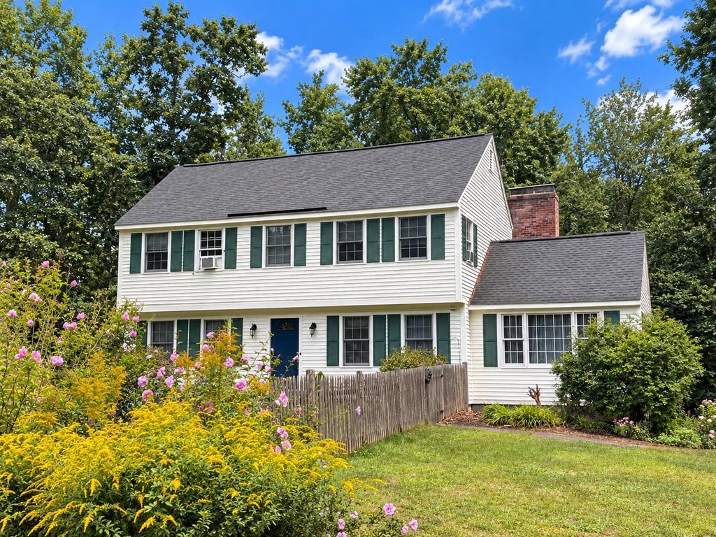 Photo of 2 Holt Road, Amherst, NH 03031 (MLS # 5110566)