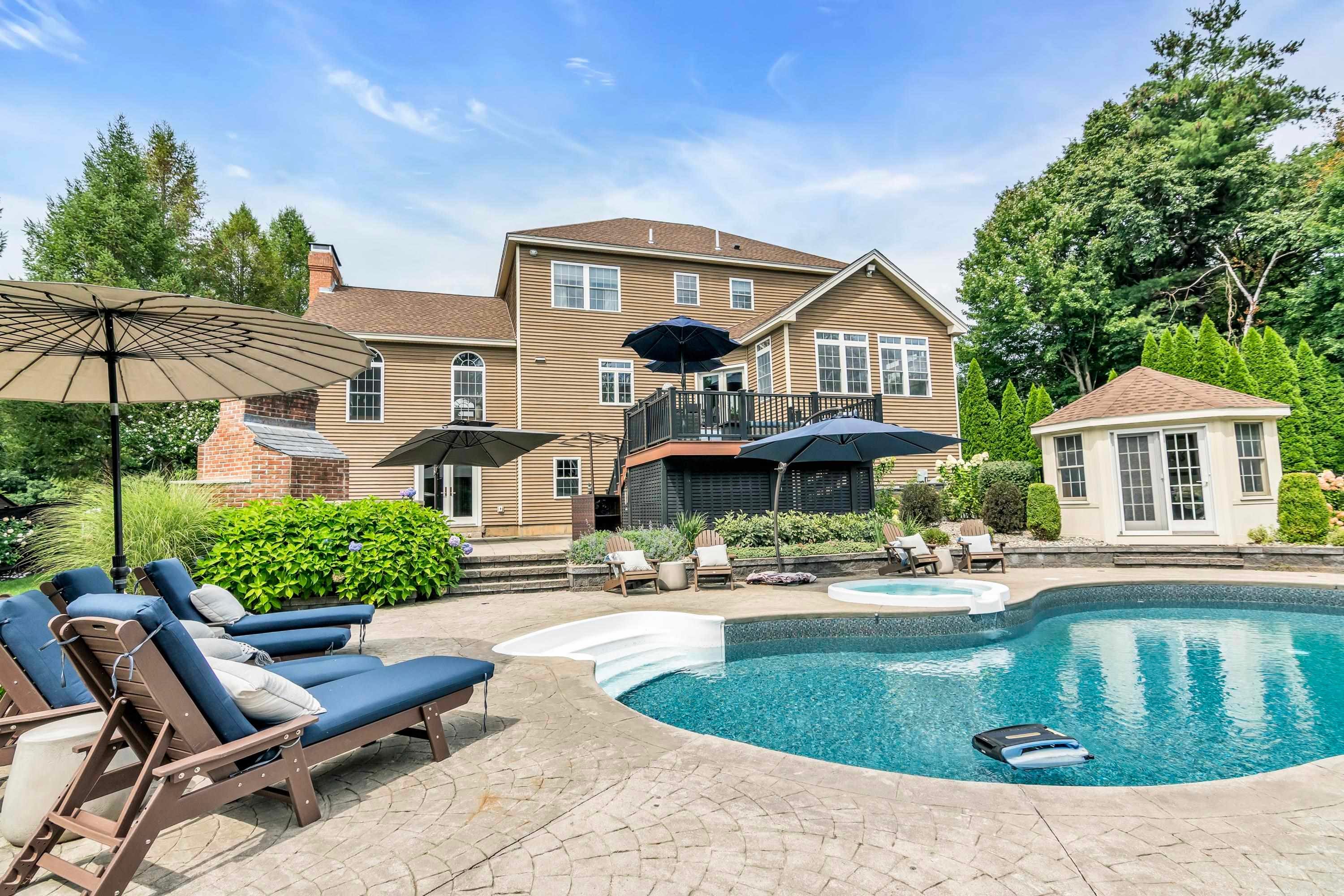 31 Burbank Road