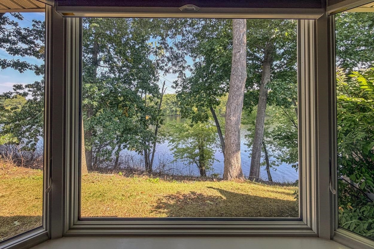 28 Walden Pond Drive
