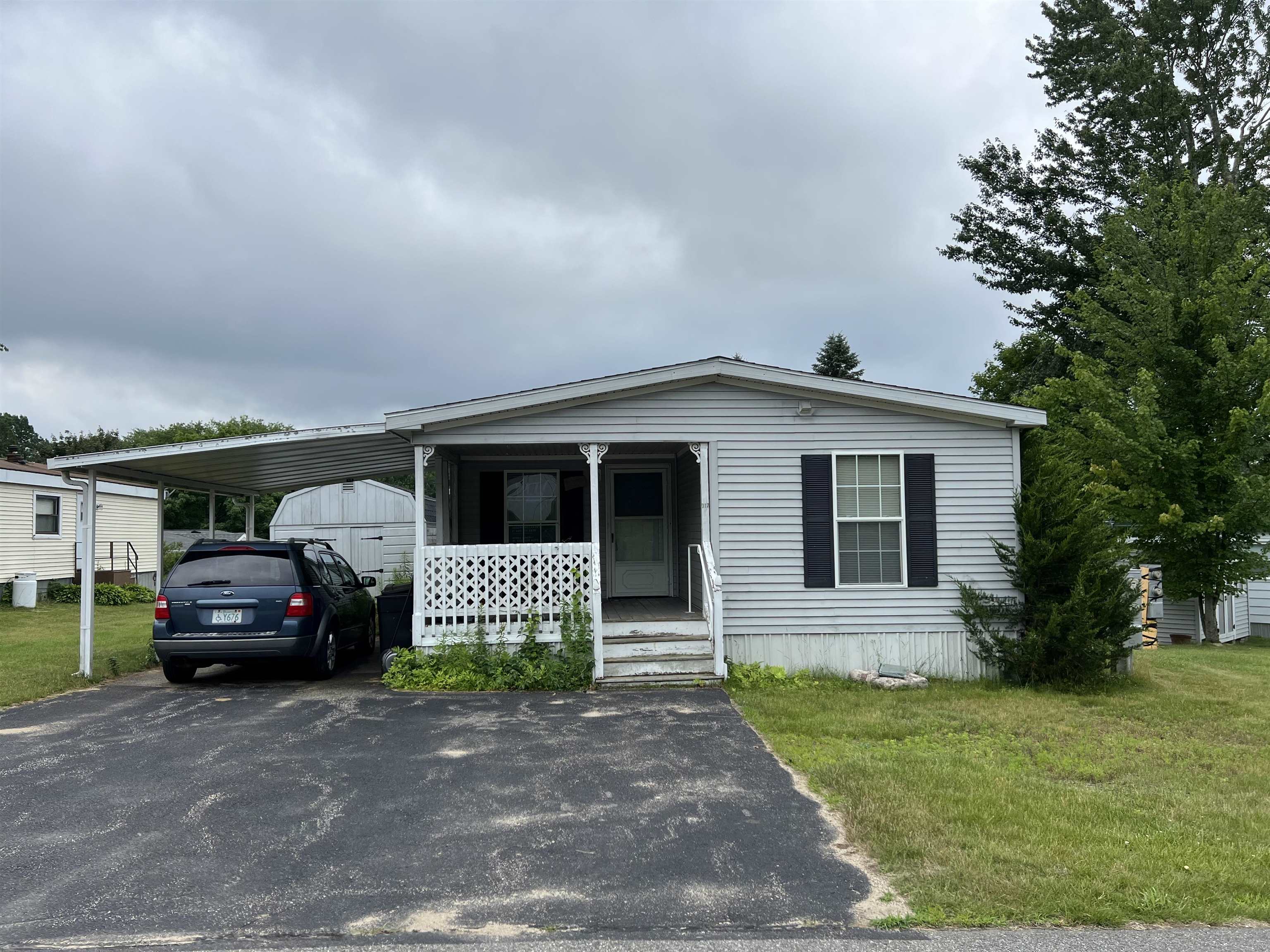 290 Calef Highway D-17