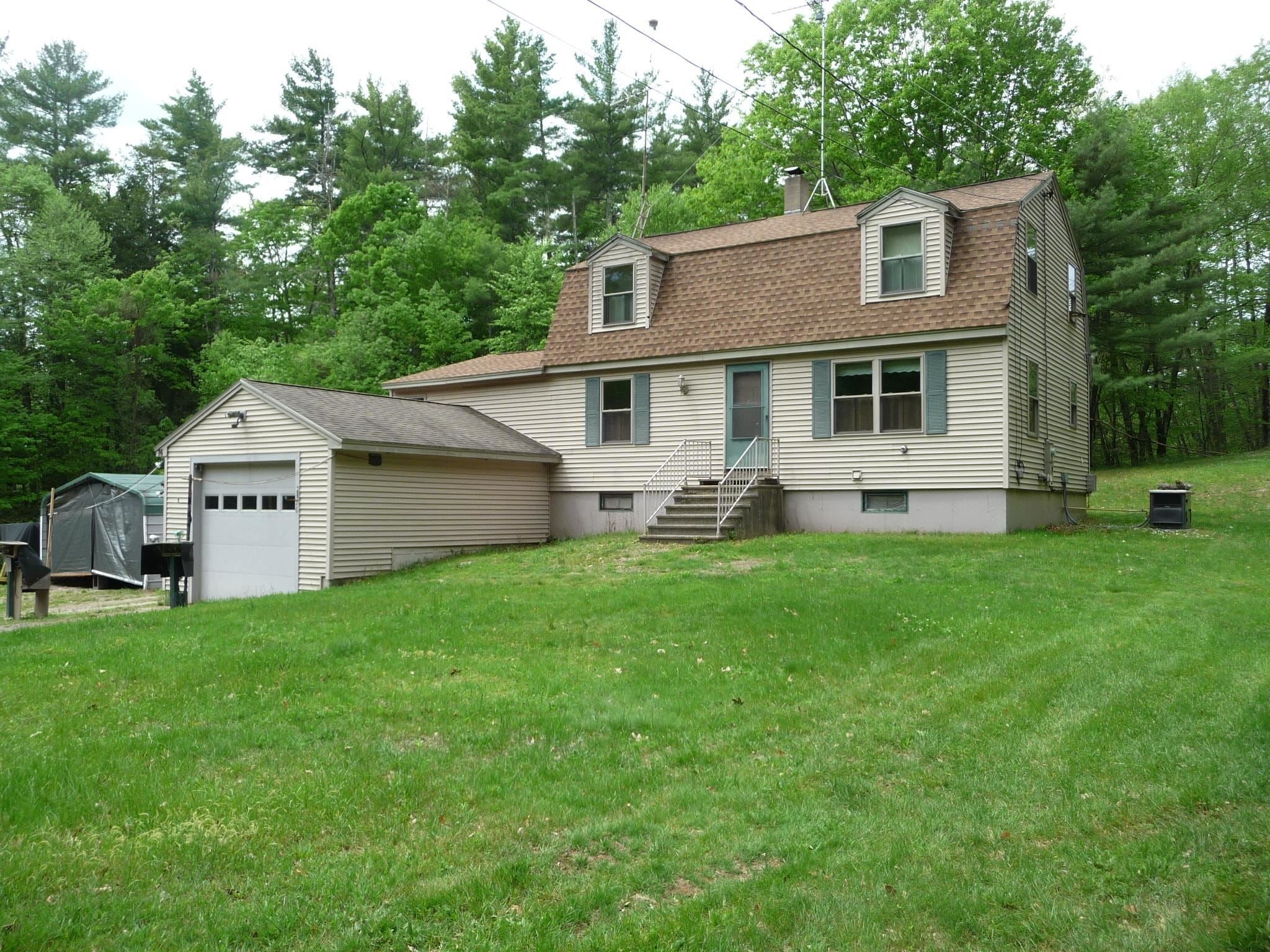76 Dearborn Road