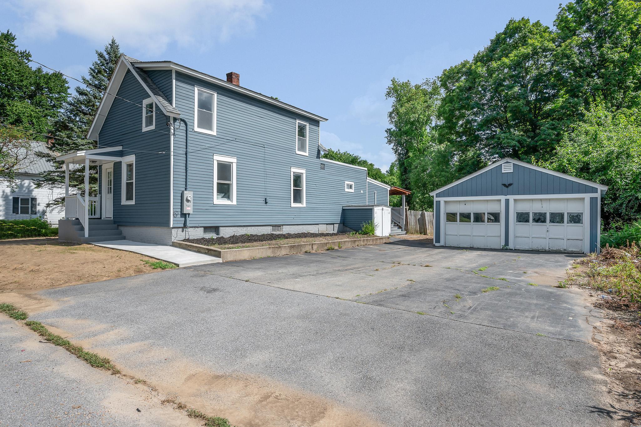 32 Rolfe Street