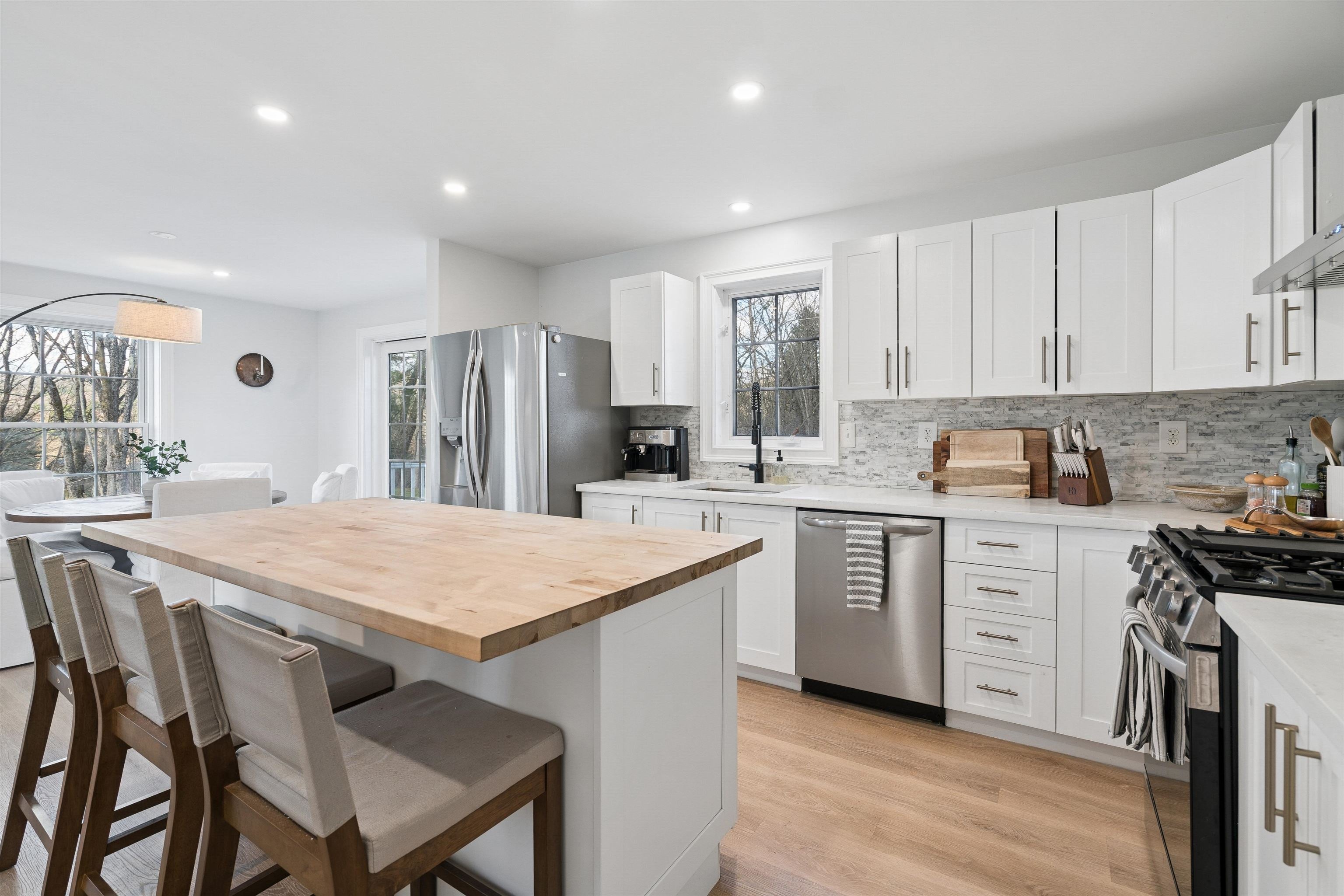 1100 Stock Farm Road