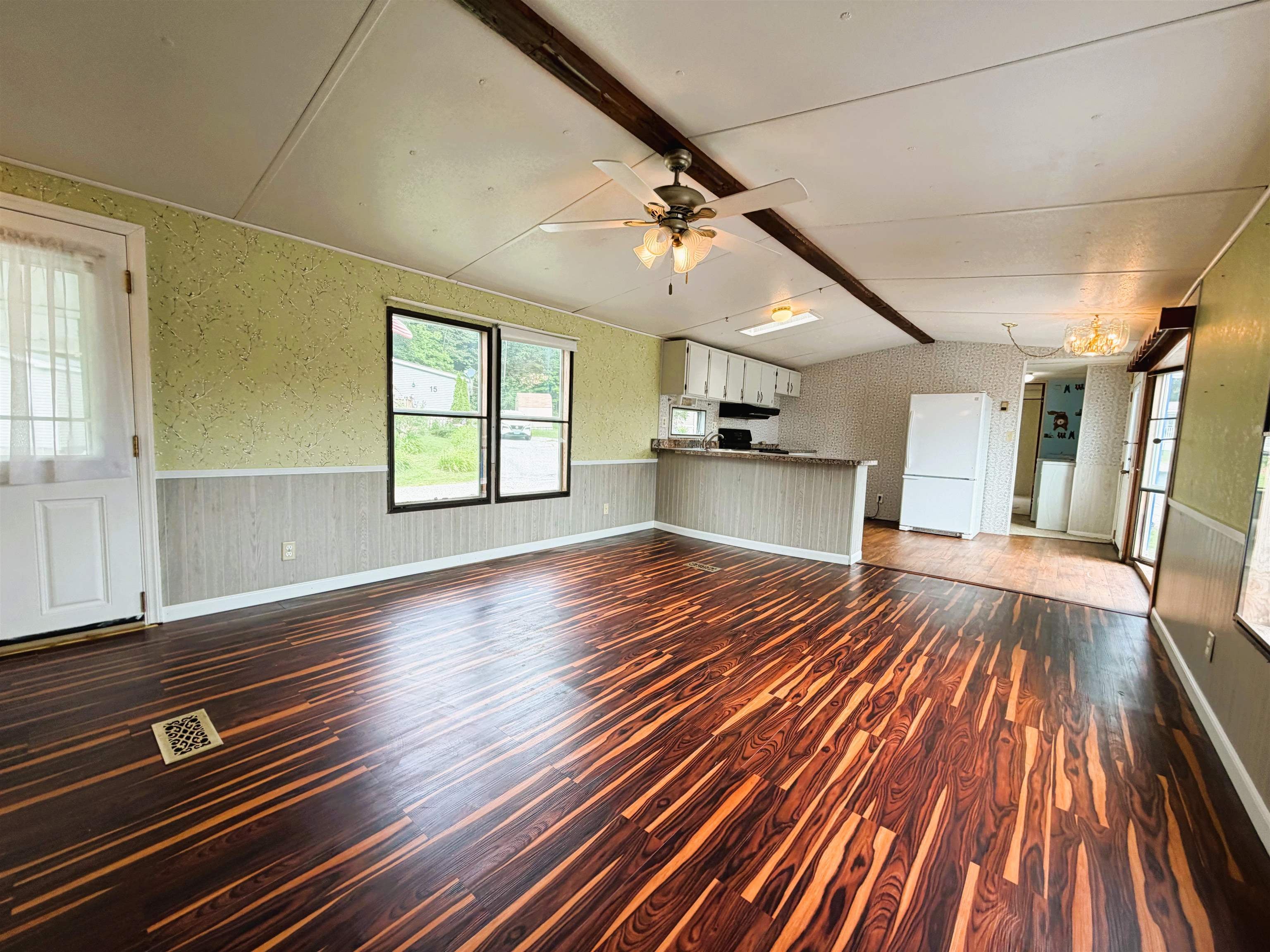 8 Hilltop Manor Mobile Home Park
