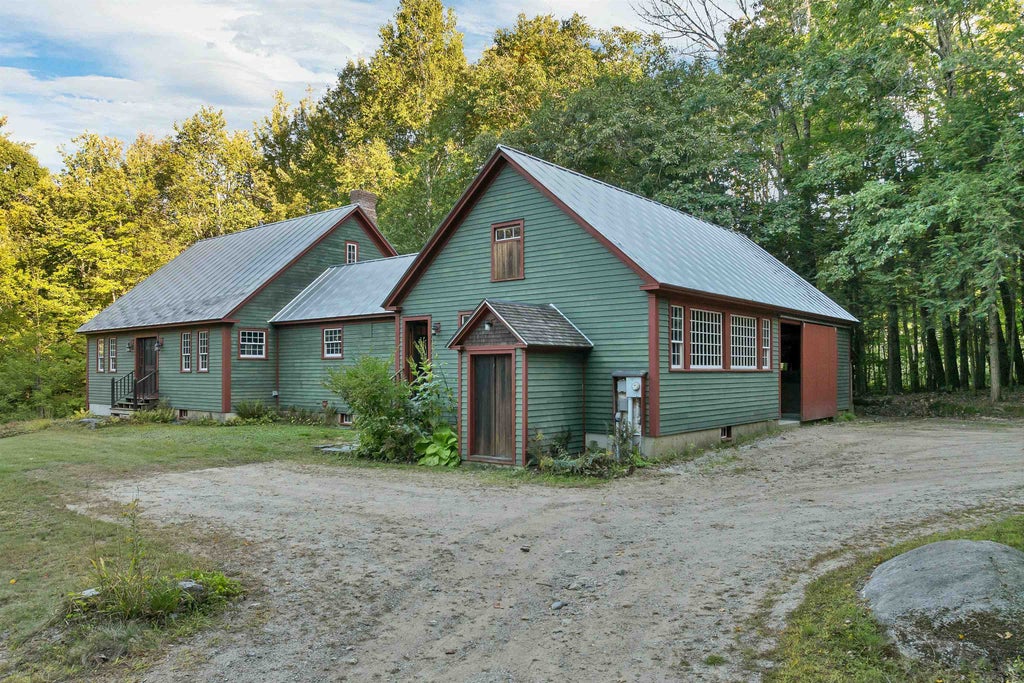 Photo of 21 Youngs Road, Eaton, NH 03832 (MLS # 5111520)