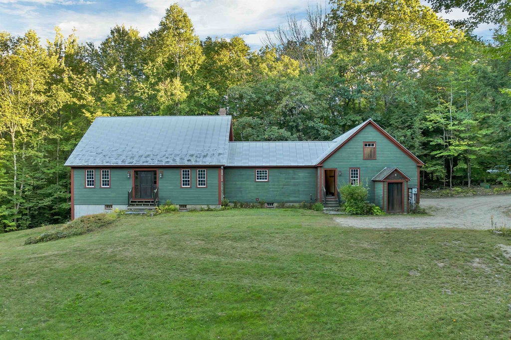 Photo of 21 Youngs Road, Eaton, NH 03832 (MLS # 5111520)