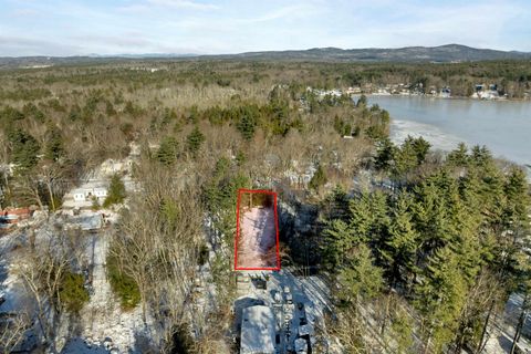26 Oak Street Northwood NH 03261