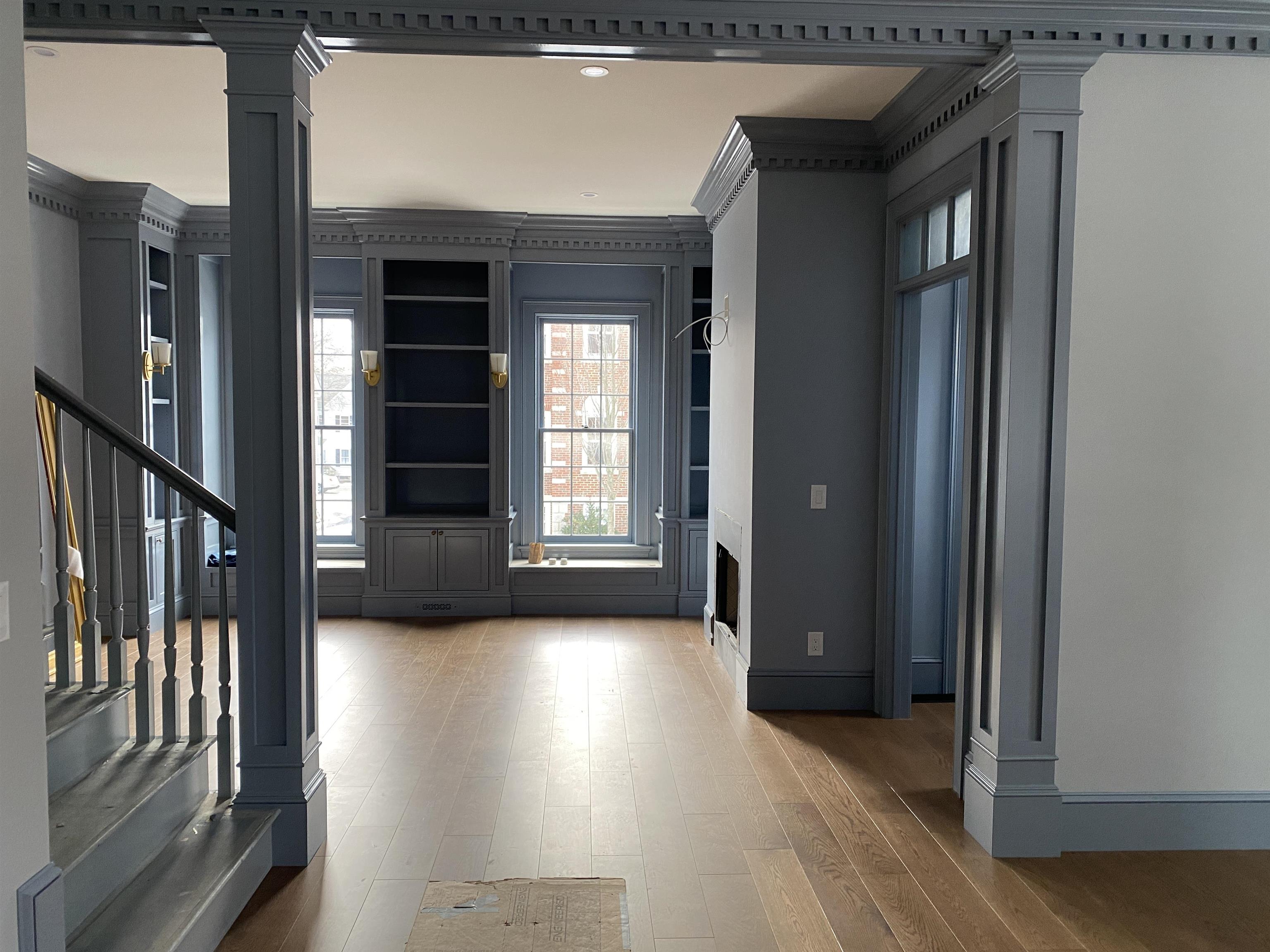 353 Pleasant Street