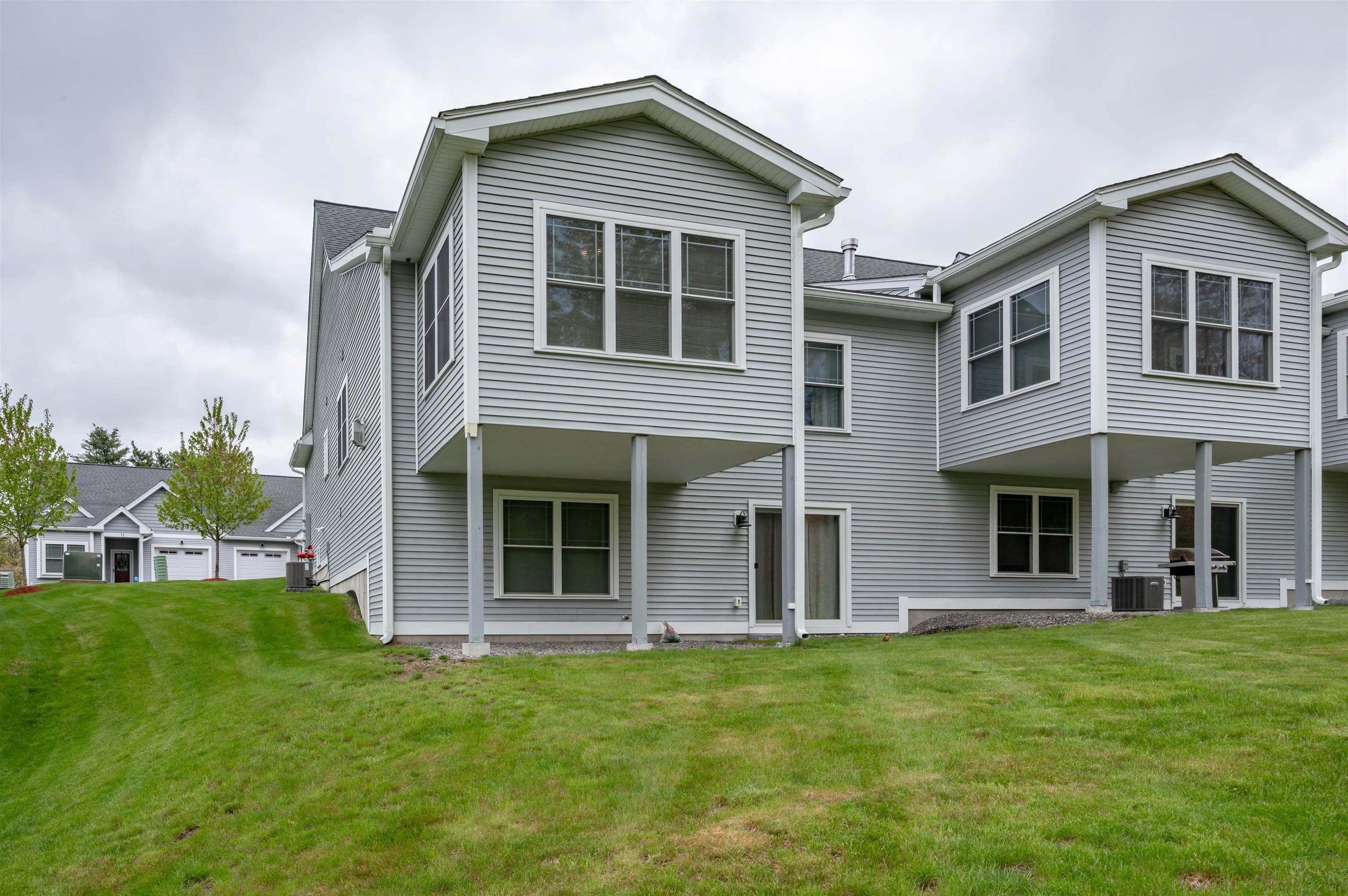 10 Abenaki Circle
