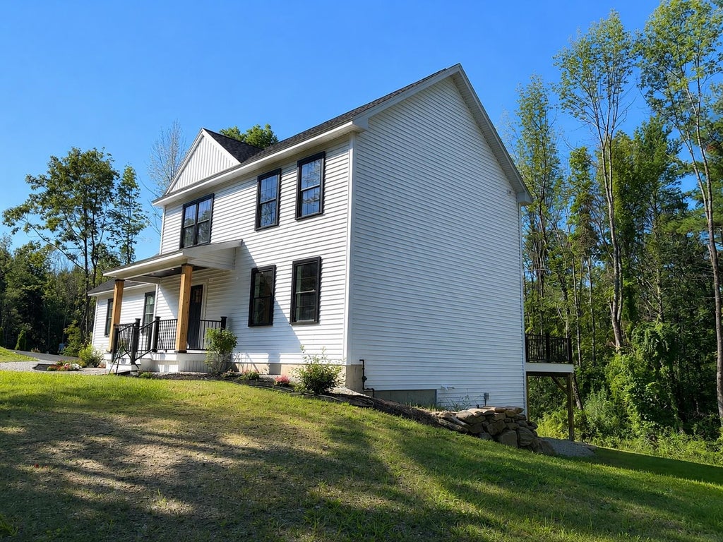 Photo of 8 Bay Road, Farmington, NH 03835 (MLS # 5089987)