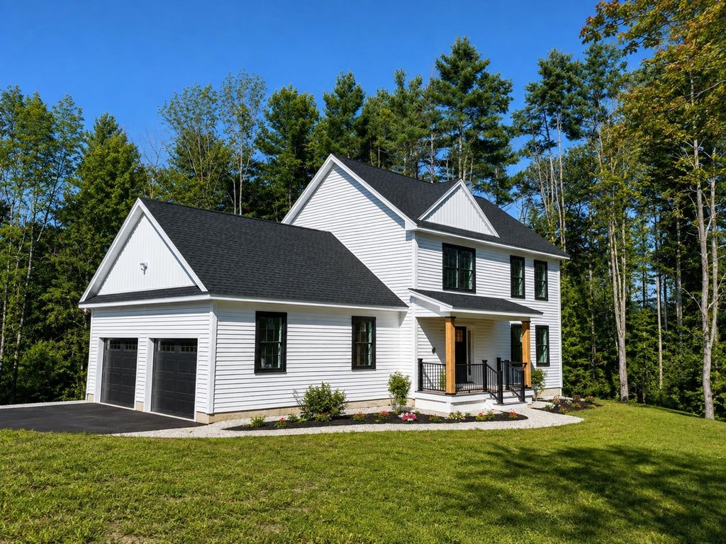 Photo of 8 Bay Road, Farmington, NH 03835 (MLS # 5089987)