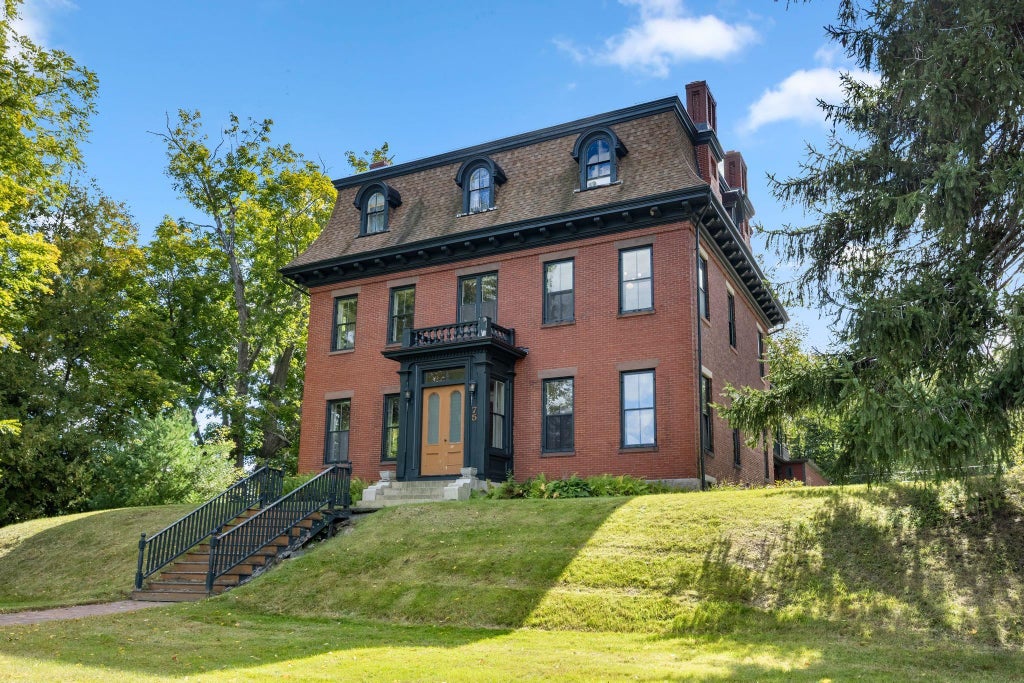 Photo of 75 South Street, Rollinsford, NH 03869 (MLS # 5111481)