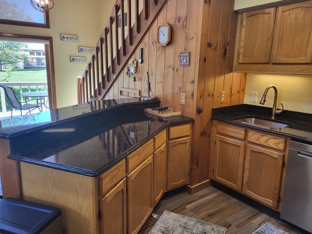 Photo of 27 Winter Way #1, Lincoln, NH 03251 (MLS # 5108723)