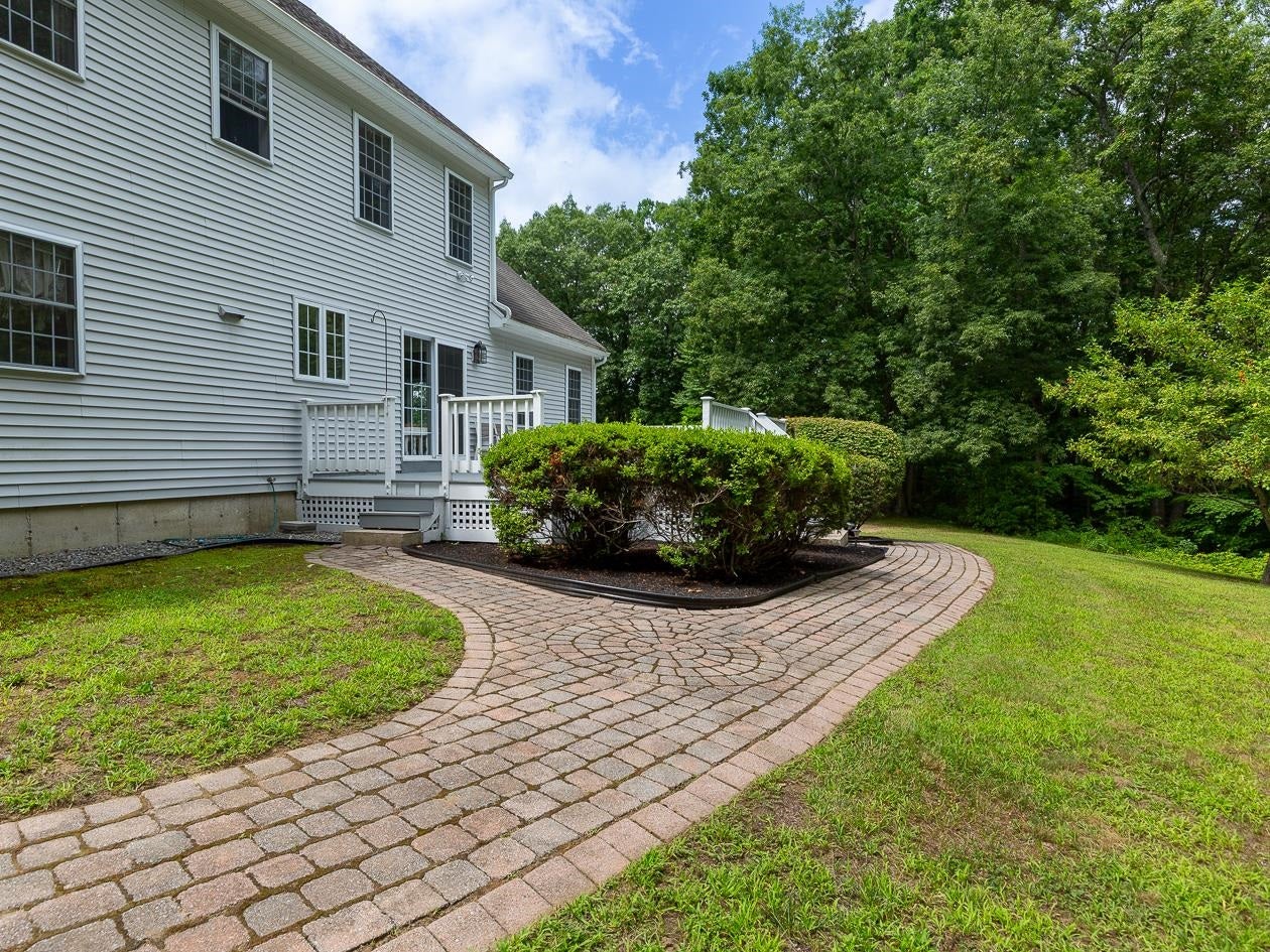 13 Cottonwood Road