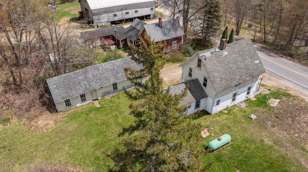 Photo of 57 Concord Stage Road, Weare, NH 03281 (MLS # 5094068)