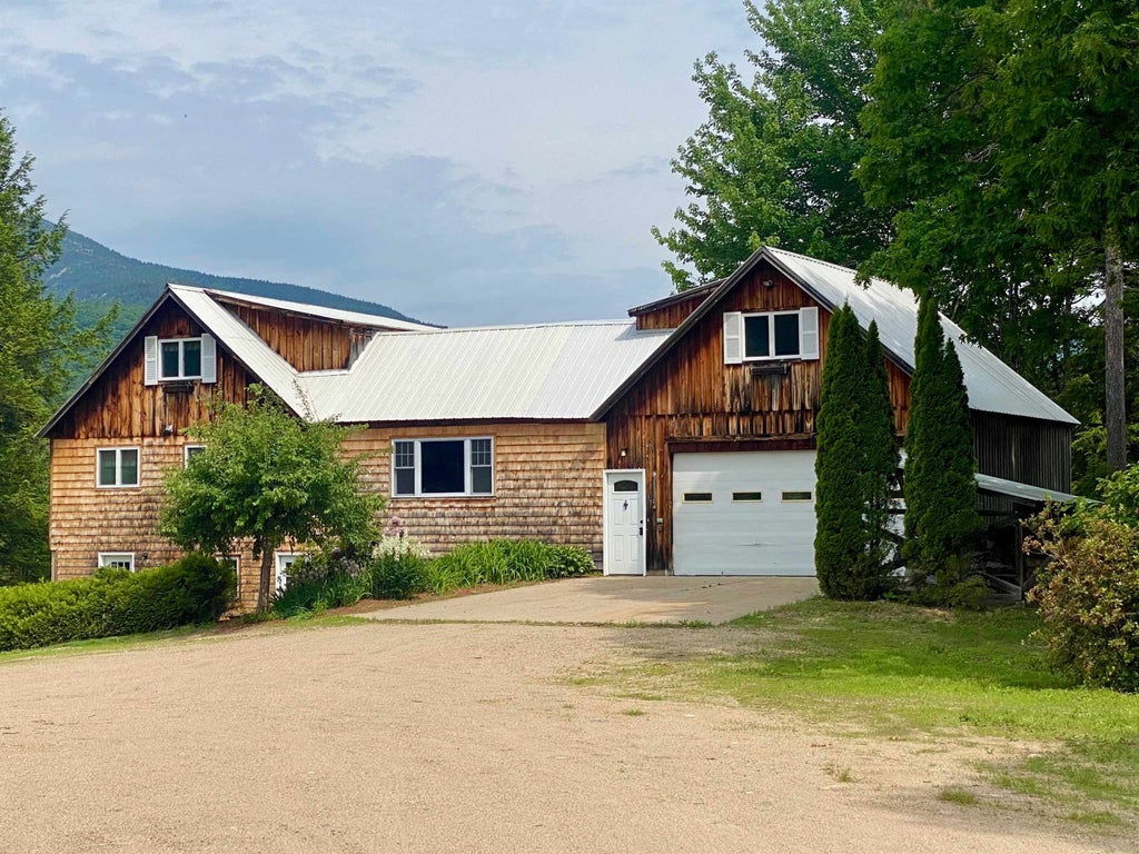 Photo of 17 Croto Lane, Albany, NH 03818 (MLS # 5085446)