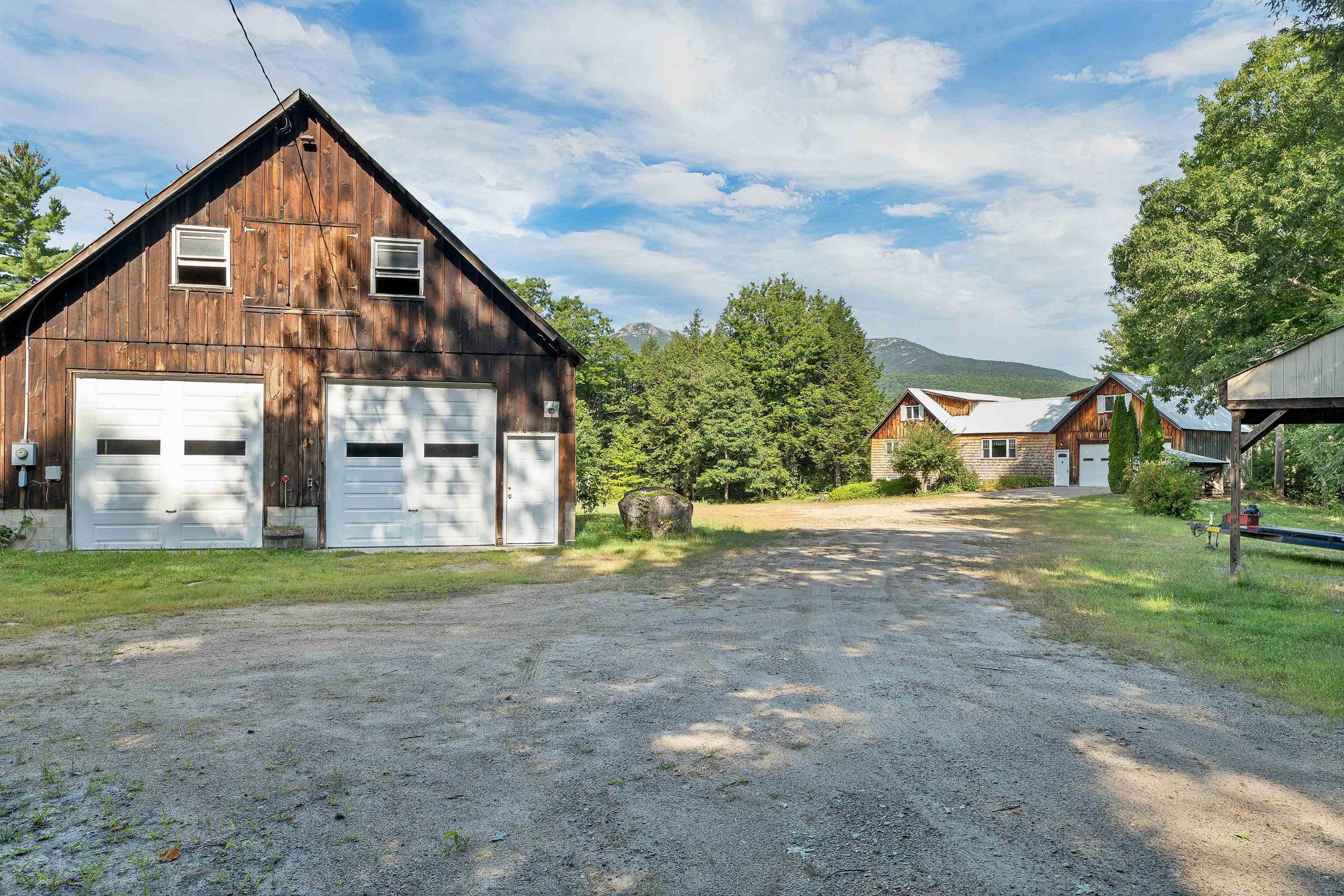 17 Croto Lane