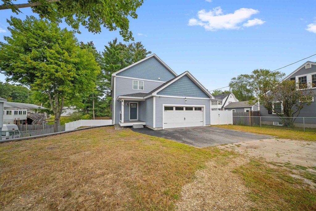 Photo of 279 N Main Street, Rochester, NH 03867 (MLS # 5108592)