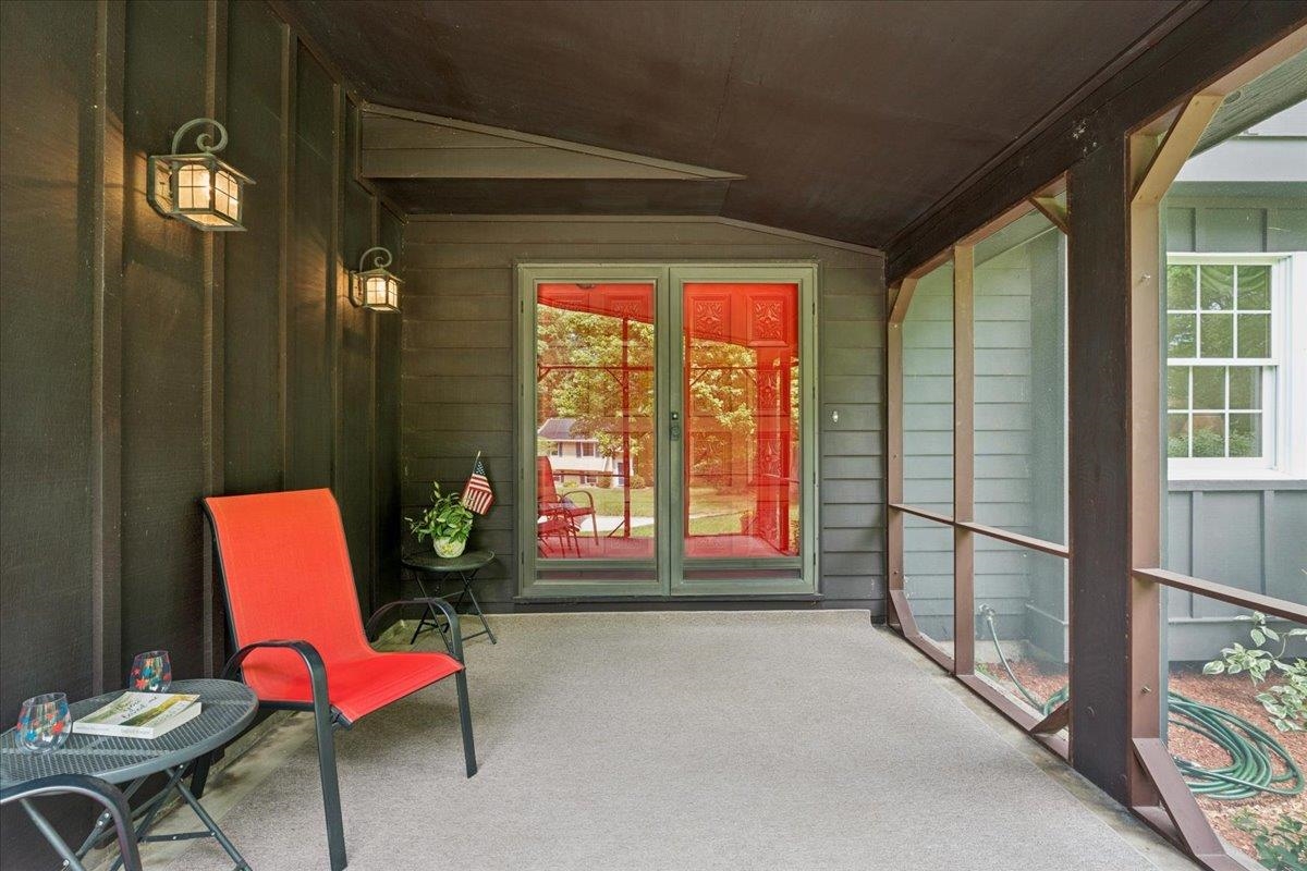 11 Parkhurst Drive