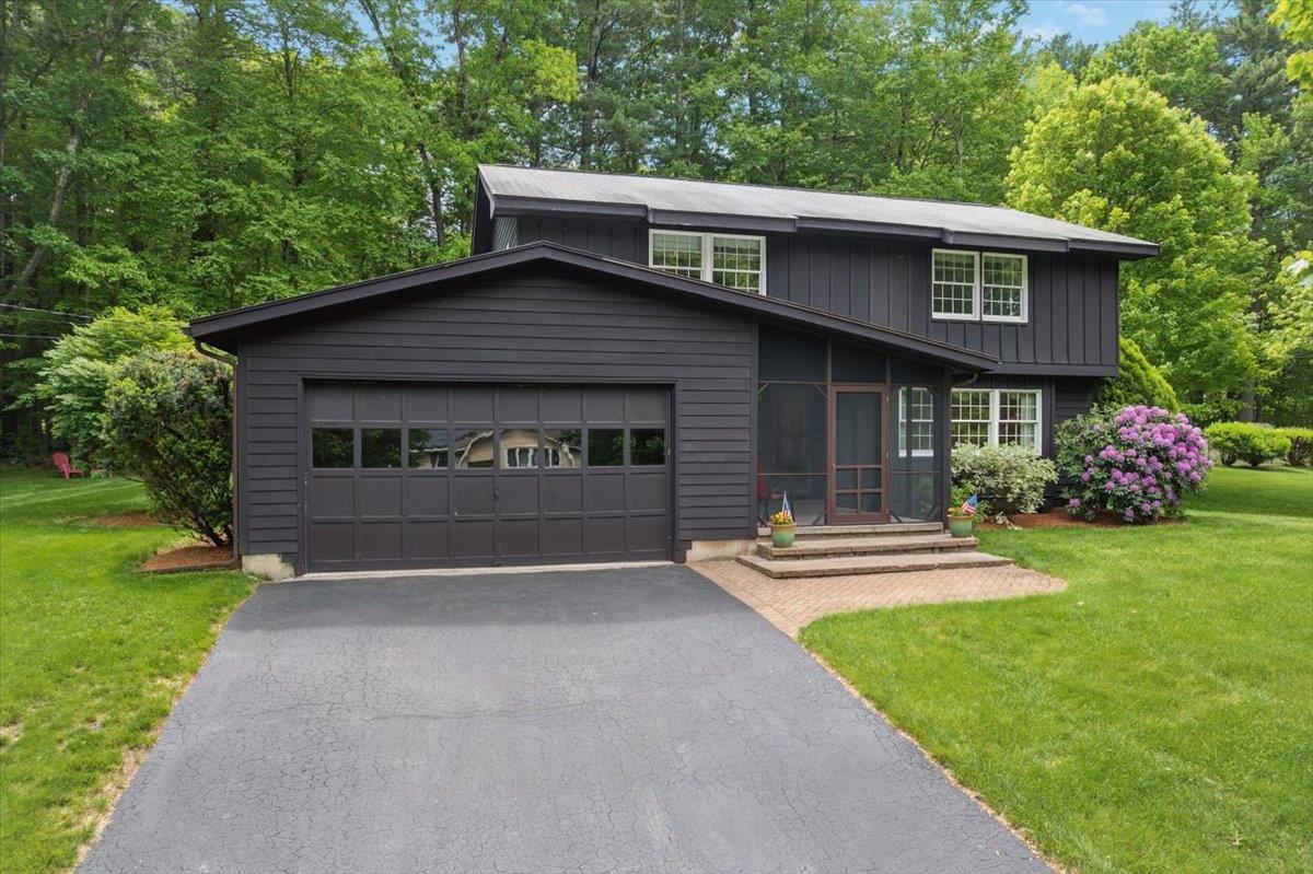 11 Parkhurst Drive