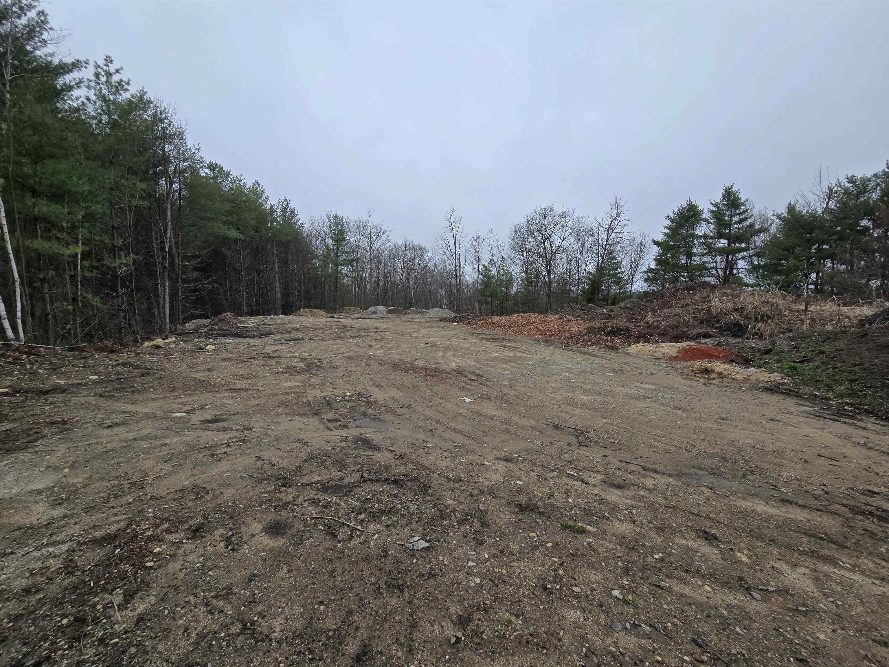192 Londonderry Turnpike