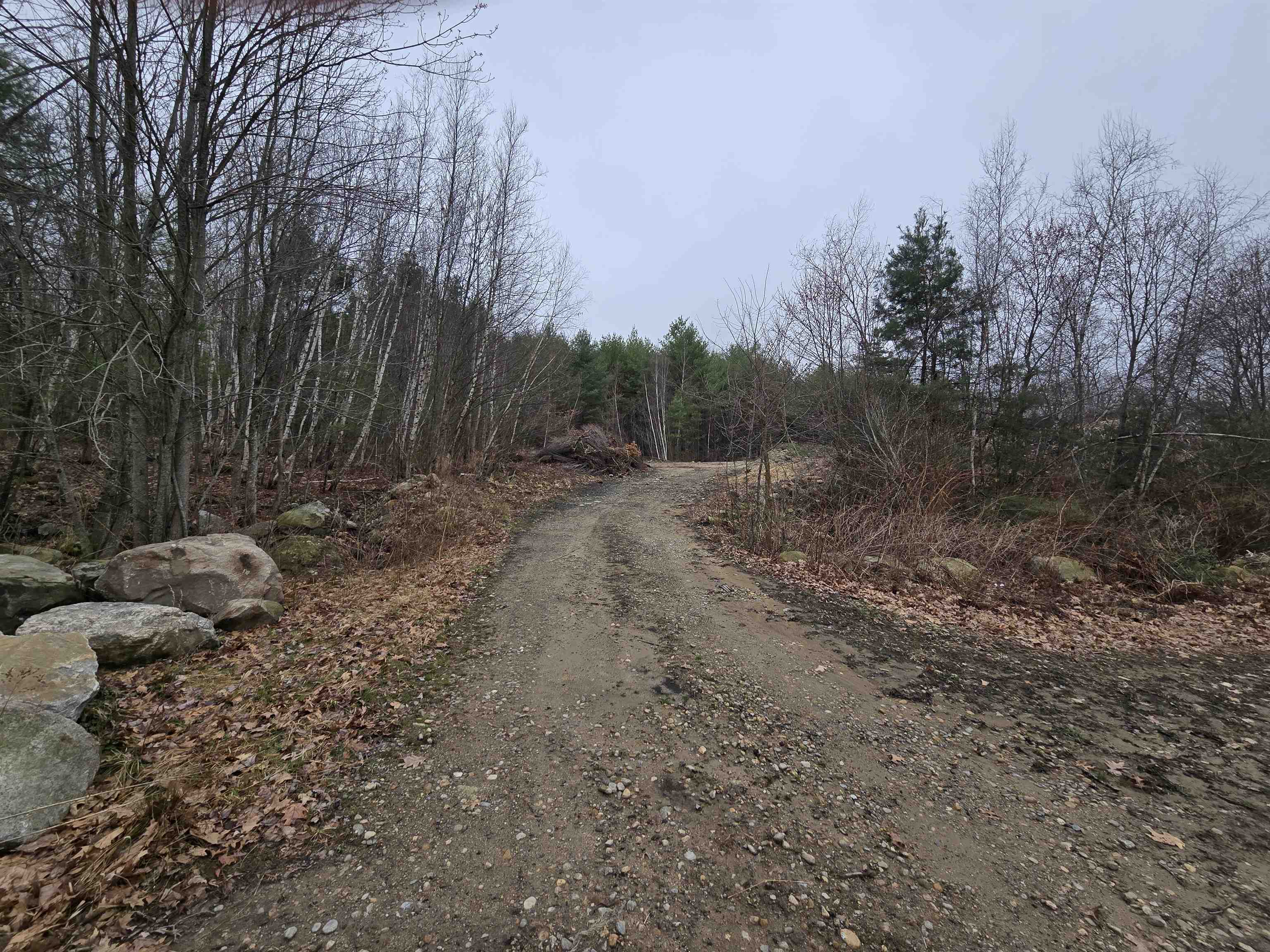 192 Londonderry Turnpike